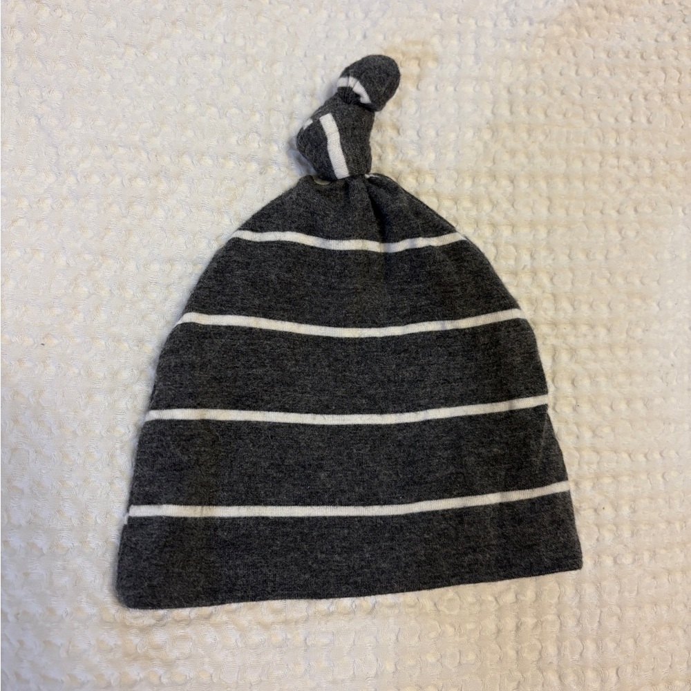 Lou Lou and company hat